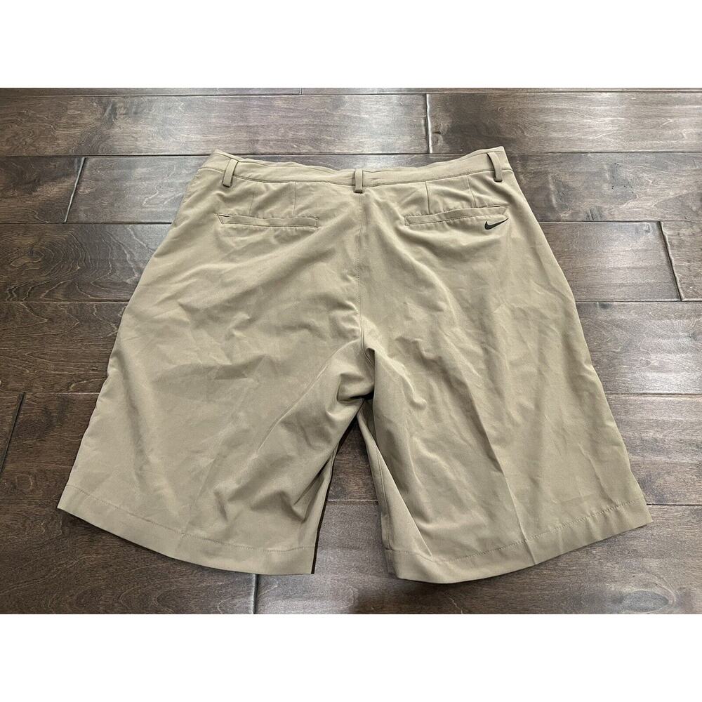 Nike Mens Khaki Tan Flat Front Stretch Woven Golf Shorts Size 34 833224-235 - Picture 3 of 10
